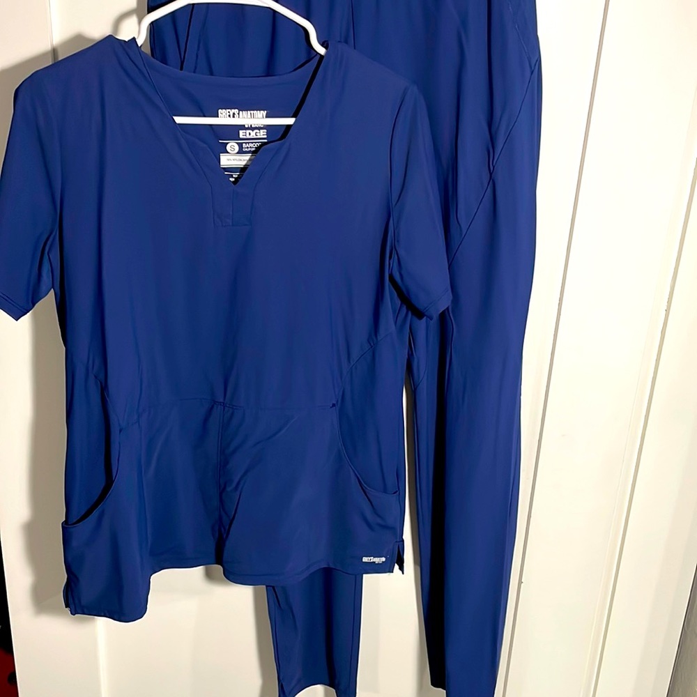 Greys Anatomy Scrub Set in Indigo Size Small